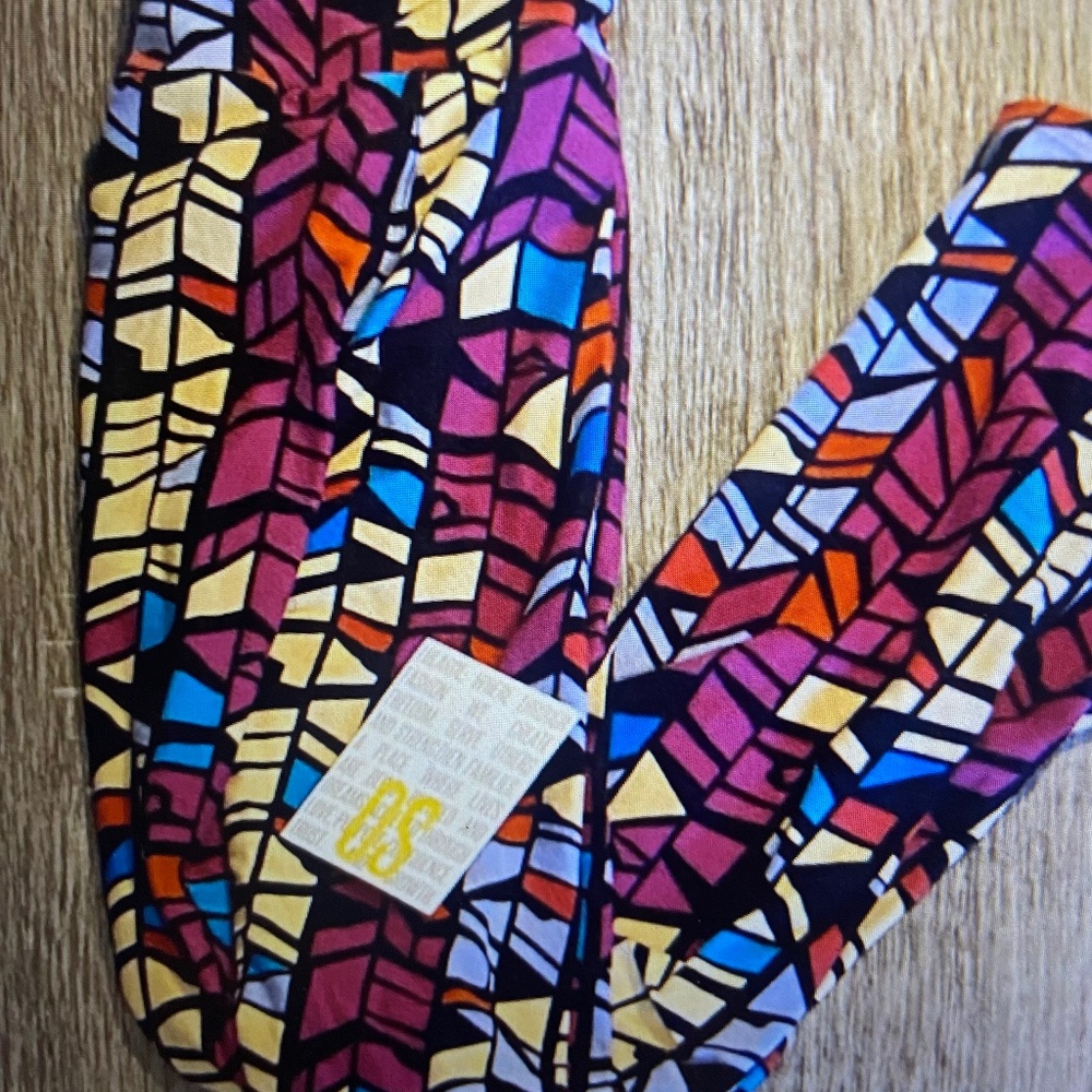 Lularoe os leggings new with tag. Multicolor